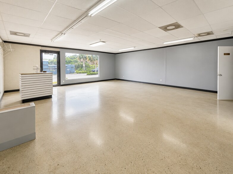 More Photos Of 4069-4129 SE Salerno Rd, Stuart General Retail For Lease