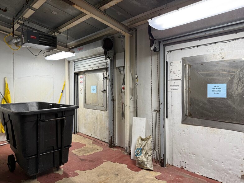 More Photos Of 4001 N American St, Philadelphia Warehouse For Lease