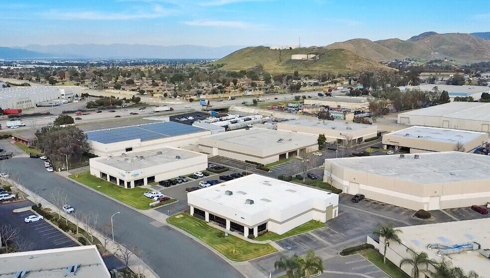 More Photos Of 3834 Wacker Dr, Jurupa Valley Warehouse For Sale