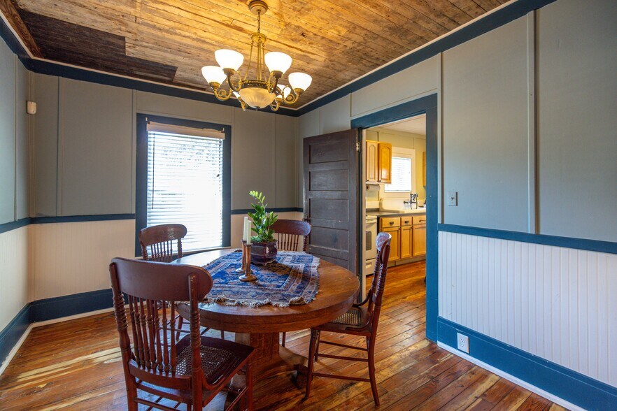 More Photos Of 86 Masters Dr, Saint Augustine Office For Sale