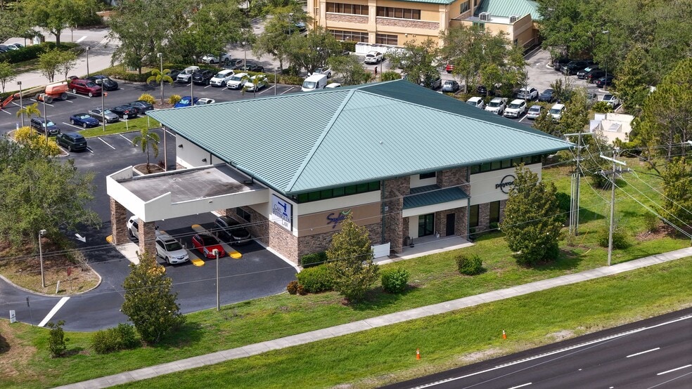 More Photos Of 11509 Palmbrush Trl, Bradenton Medical For Lease