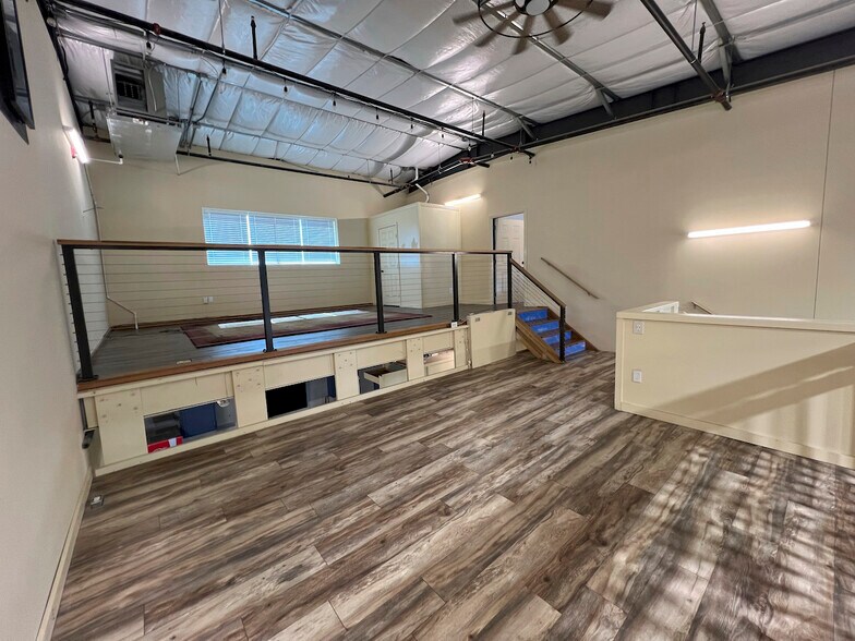 More Photos Of 2137 Chelsea Blvd, Allen Self Storage For Sale