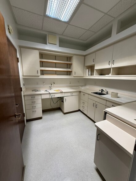 More Photos Of 1481 Live Oak Blvd, Yuba City Medical For Lease