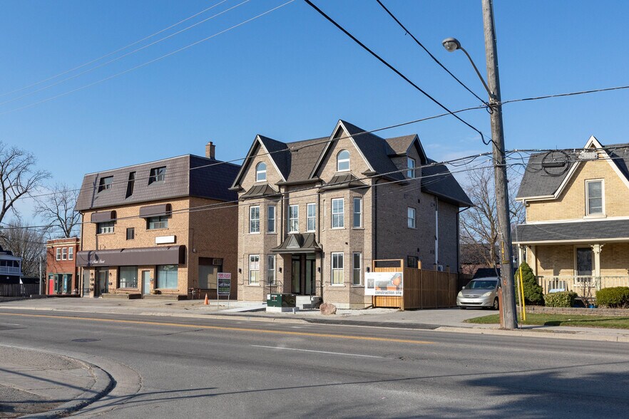 More Photos Of 352 N Main St, Markham Office Residential For Sale