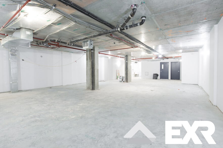 More Photos Of 11 Weirfield St, Brooklyn Apartments For Lease