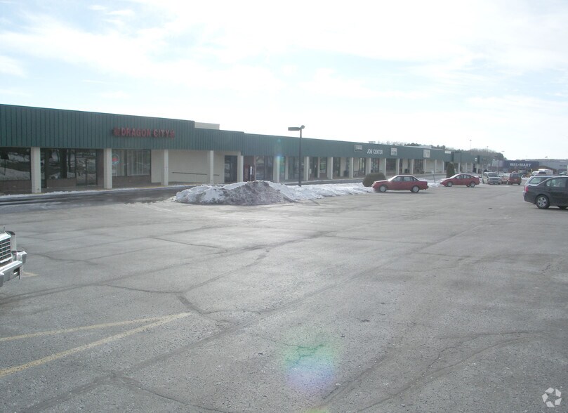 More Photos Of 720-760 W Broadway St, Berlin Unknown For Lease