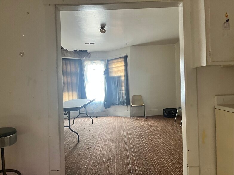 More Photos Of 6508 Lansing Ave, Cleveland Storefront Retail Residential For Sale