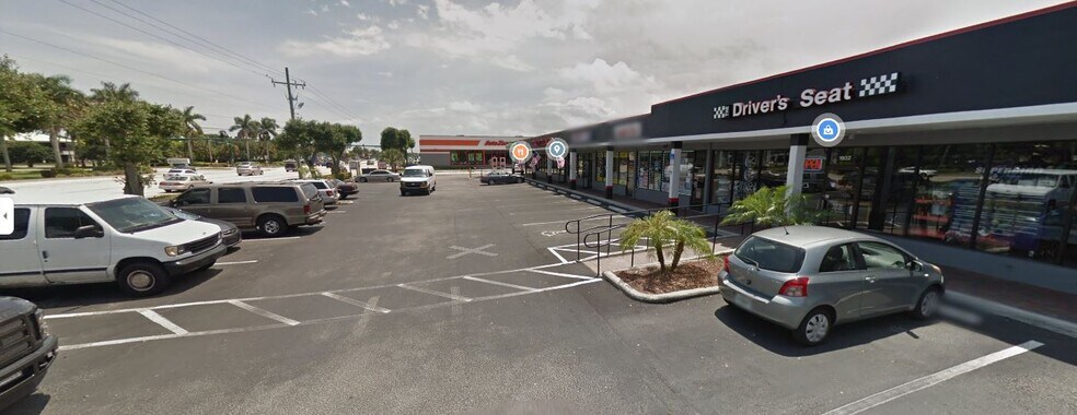 More Photos Of 1924-1960 S Federal Hwy, Stuart Unknown For Lease