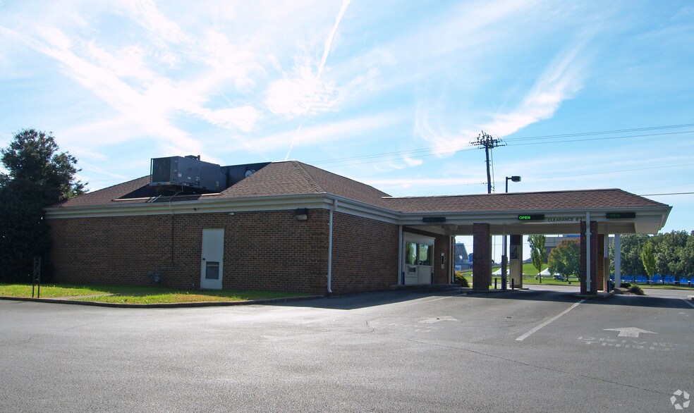 More Photos Of 1213 Greenland Dr, Murfreesboro Storefront Retail Office For Lease