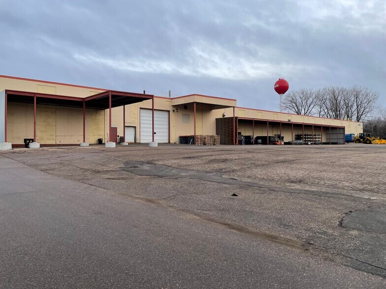 More Photos Of 14900 Technology Dr, Eden Prairie Manufacturing For Lease