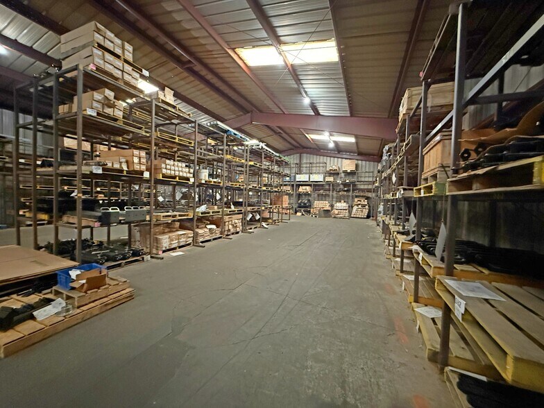 More Photos Of 2120 4th Ave, Holdrege Industrial For Sale