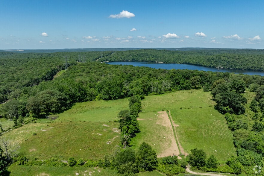 More Photos Of 11 Charlottesburg Rd, Boonton Horse Stables For Sale