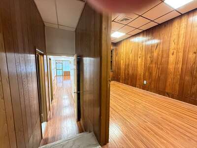 More Photos Of 6938 Myrtle Ave, Glendale General Retail For Lease