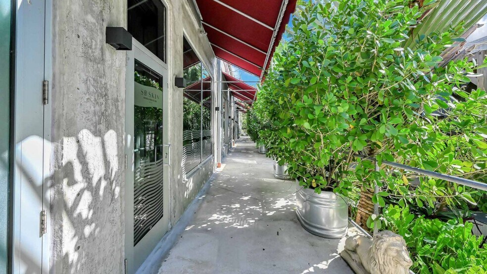 More Photos Of 5400 NE 4 Ct, Miami Storefront Retail Office For Lease