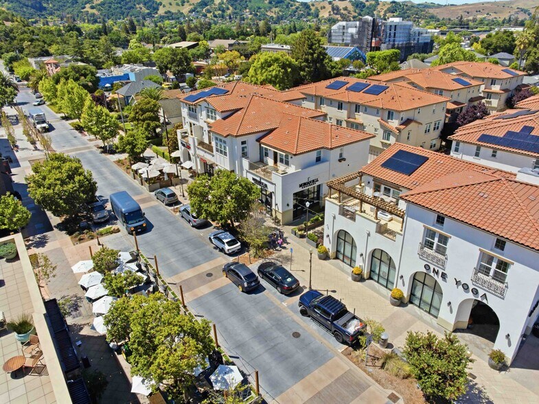 More Photos Of 97 E 3rd St, Morgan Hill Storefront For Sale