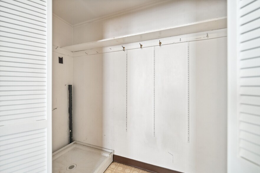 More Photos Of 314-316 W Main St, Monongahela Storefront Retail Office For Sale