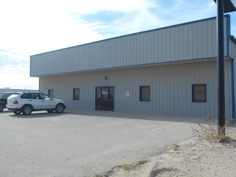 More Photos Of 527 NW County Rd, Hobbs Warehouse For Lease