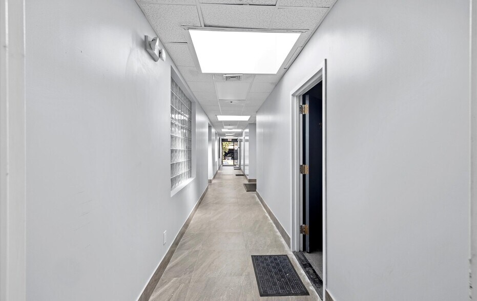 More Photos Of 37-39 Glen St, Glen Cove Office Residential For Sale