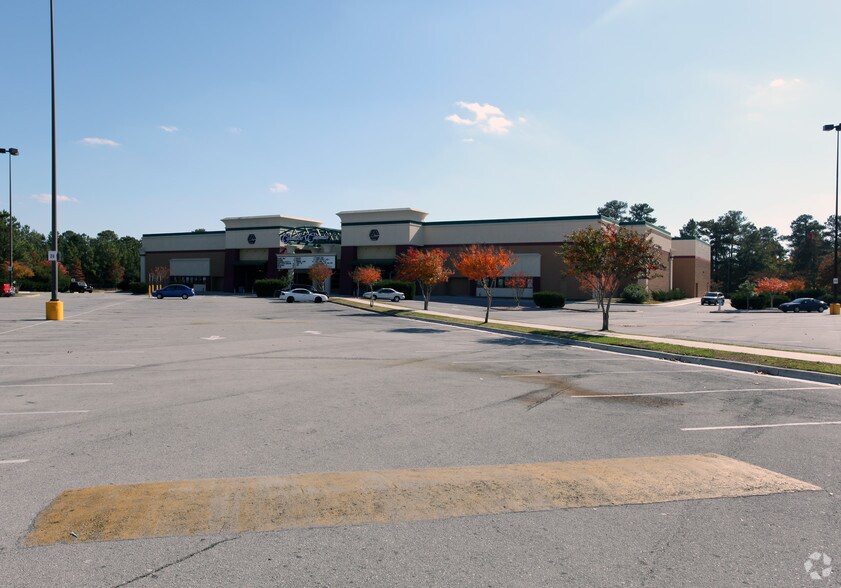 More Photos Of 375 Jacksonville Mall, Jacksonville Unknown For Lease