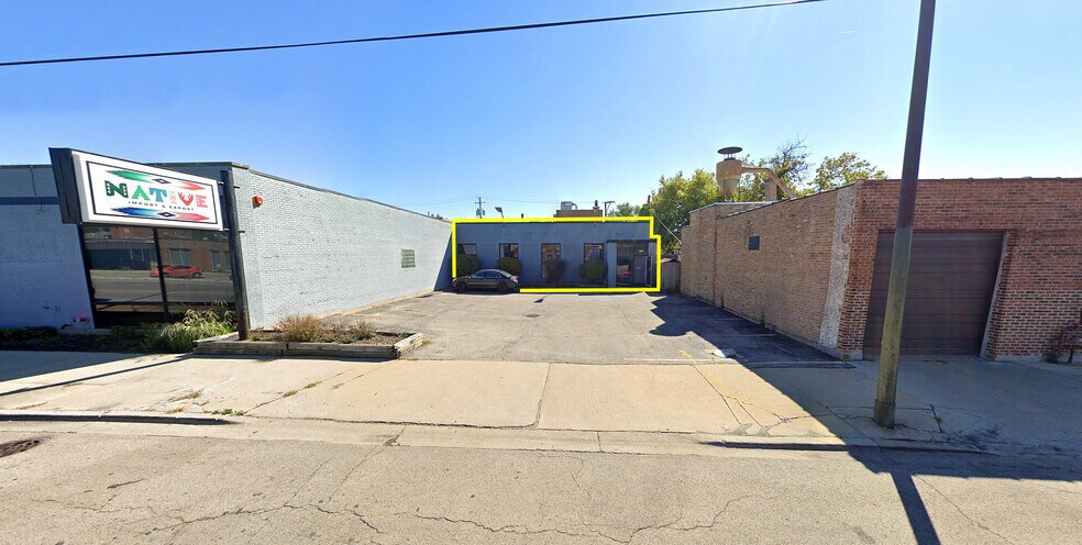 More Photos Of 6633-6639 W Irving Park Rd, Chicago Manufacturing For Lease