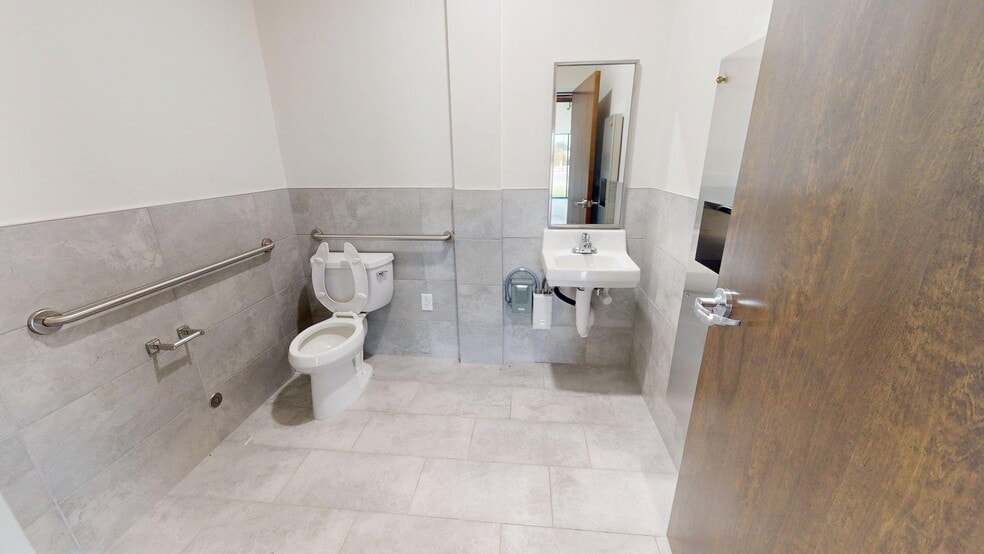 More Photos Of 3701 W State Highway 29, Georgetown Unknown For Lease