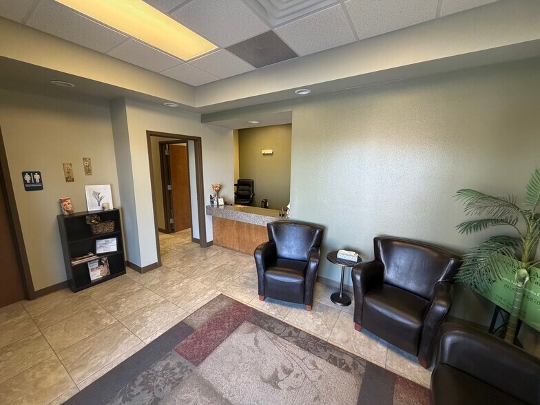 More Photos Of 1508 N Zaragoza Rd, El Paso Medical For Sale