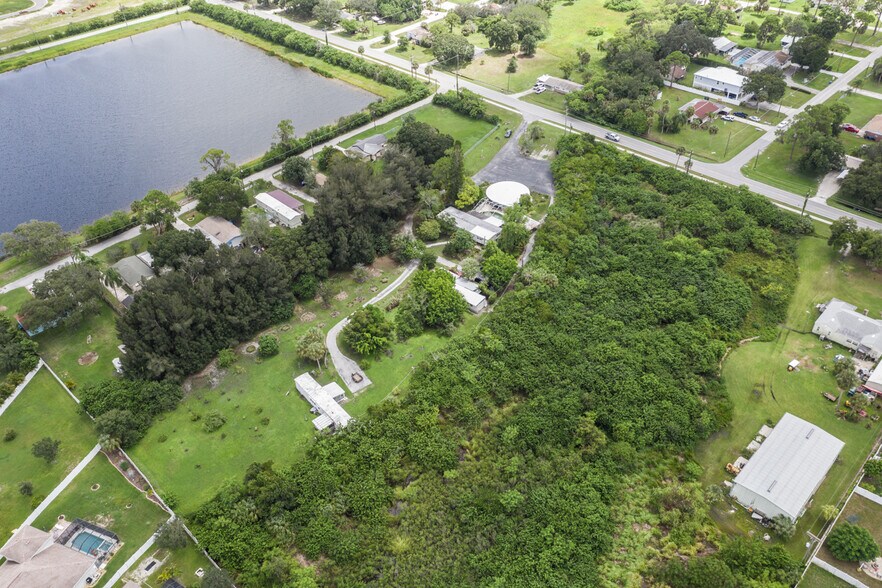 More Photos Of 1603 W Shell Point Rd, Ruskin Land For Sale