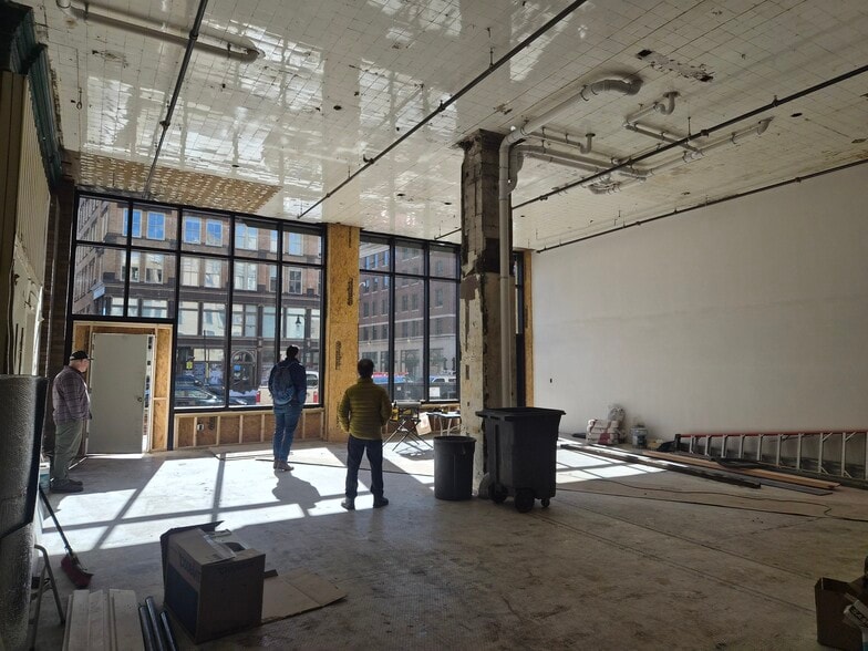 Primary Photo Of 85 Weybosset St, Providence General Retail For Lease