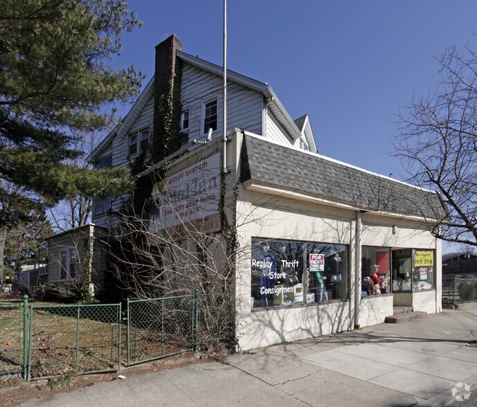 More Photos Of 46-48 Franklin St, Belleville Storefront Retail Residential For Sale