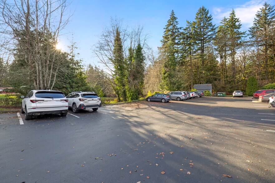 More Photos Of 104 Tremont Ave, Port Orchard Medical For Sale