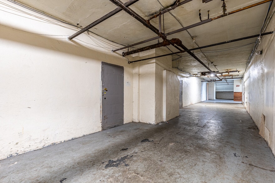 More Photos Of 312 Lake Ave, Rochester Apartments For Sale