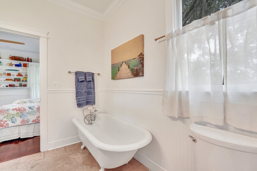 More Photos Of 1871 GA Highway 99, Brunswick Specialty For Sale