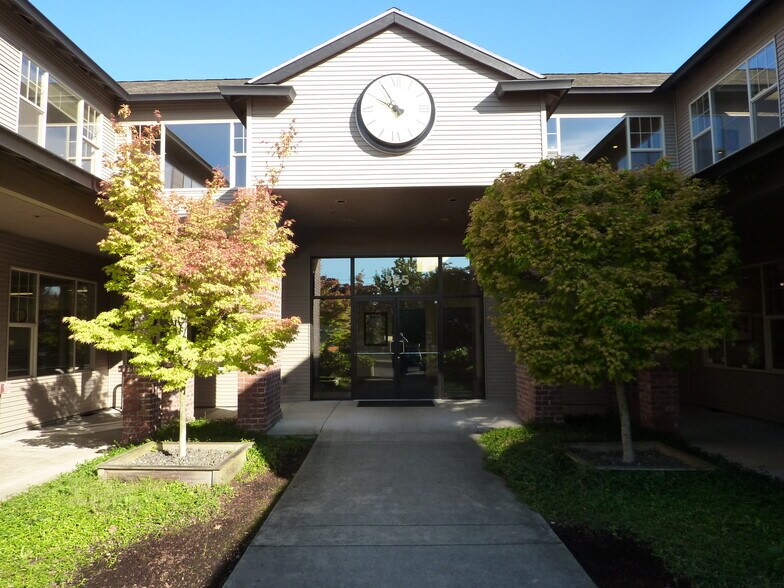 More Photos Of , Oregon City Office For Sale