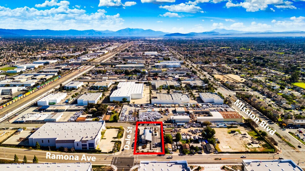 More Photos Of 10805 Ramona Ave, Montclair Carwash For Sale