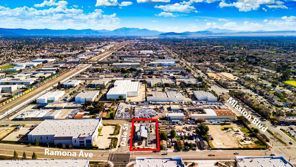 More Photos Of 10805 Ramona Ave, Montclair Carwash For Sale