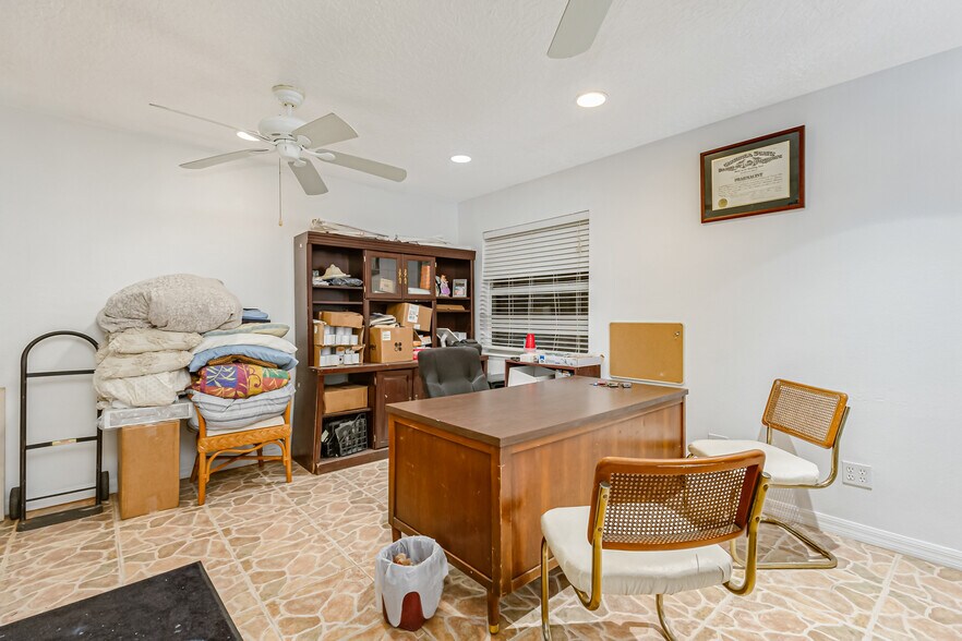 More Photos Of 5935 S Highway A1A, Melbourne Beach Hotel For Sale