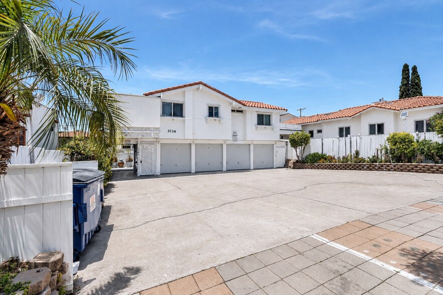 Primary Photo Of 3736 Mississippi St, San Diego Apartments For Sale
