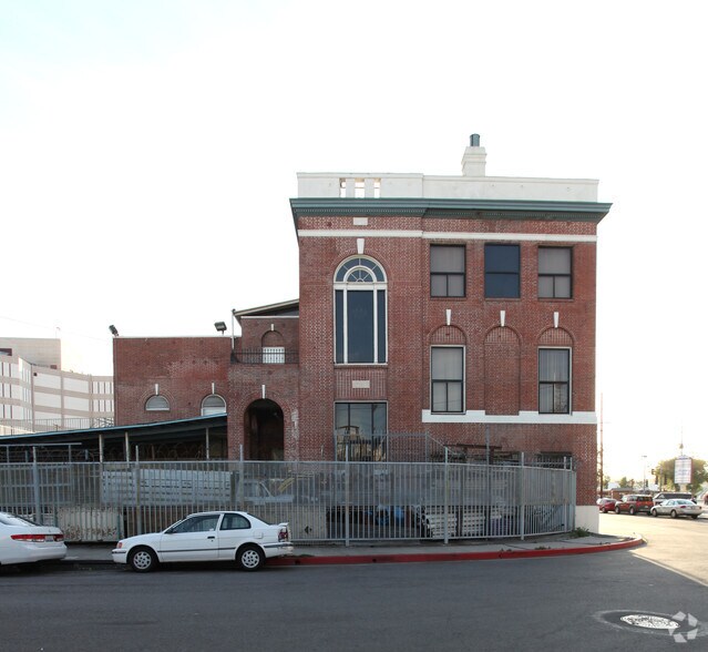 More Photos Of 900 Avila St, Los Angeles Storefront Retail Office For Lease