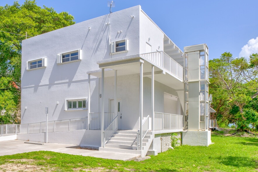 Primary Photo Of 14 125th Street Gulf, Marathon Office Residential For Sale