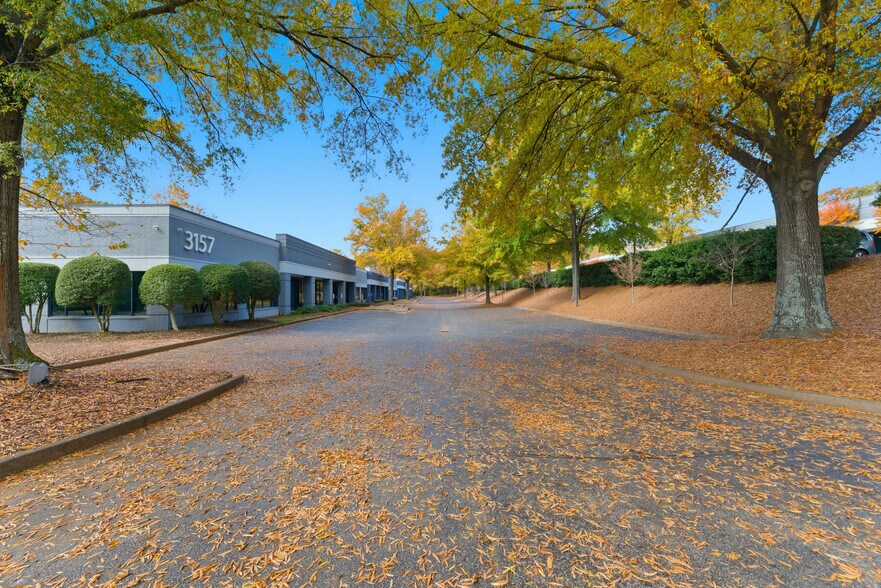 More Photos Of 3159 Royal Dr, Alpharetta Unknown For Lease