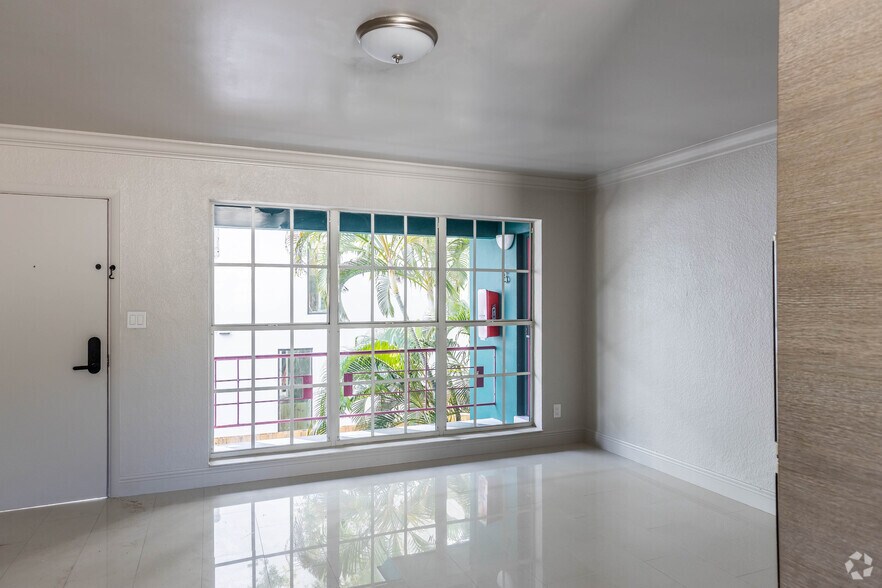 More Photos Of 1007 SE 2nd Ct, Fort Lauderdale Apartments For Sale