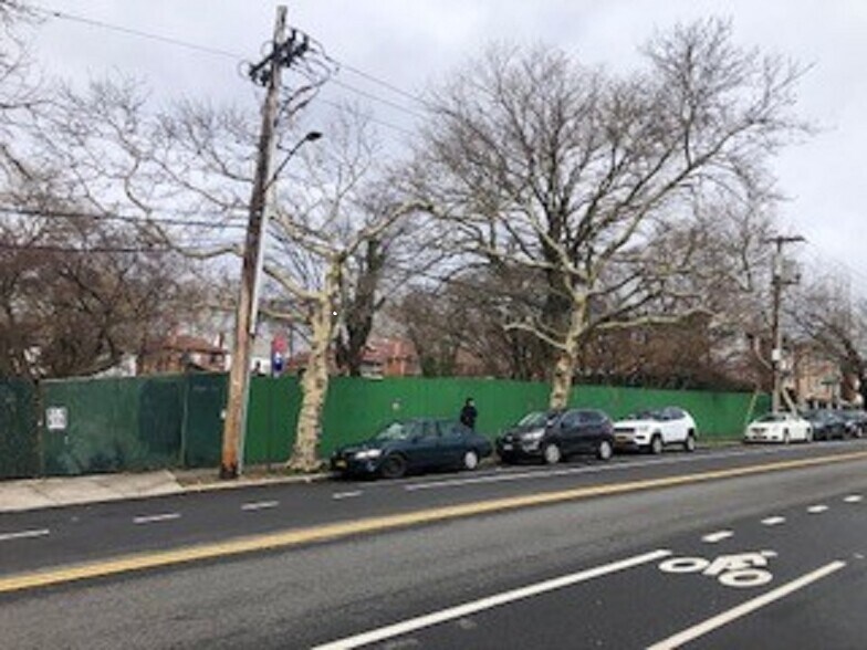 More Photos Of 14517 Willets Point Blvd, Whitestone Land For Sale