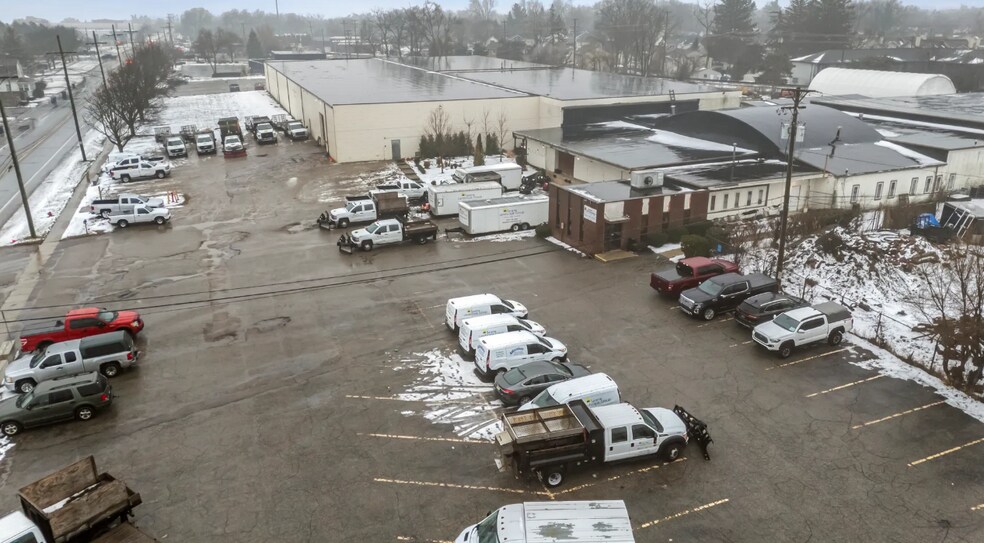 More Photos Of 350 S Mill St, Plymouth Manufacturing For Sale