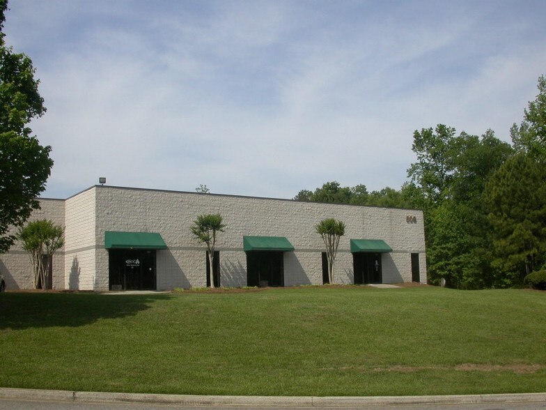 More Photos Of 509 Mineral Trace, Birmingham Light Distribution For Lease