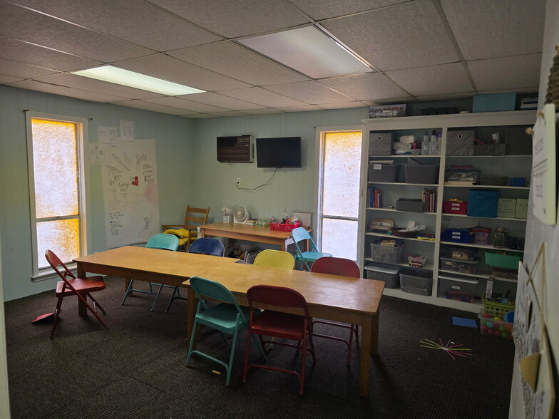 More Photos Of 517 Pleasant Ave, Kannapolis Religious Facility For Sale