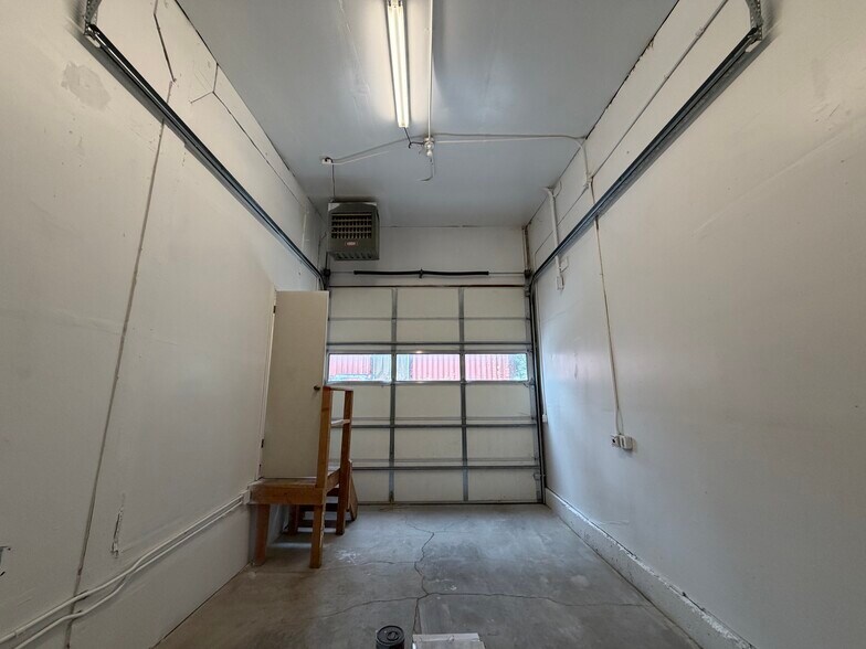 More Photos Of 8467 Speckled Ave, Kings Beach Industrial For Lease