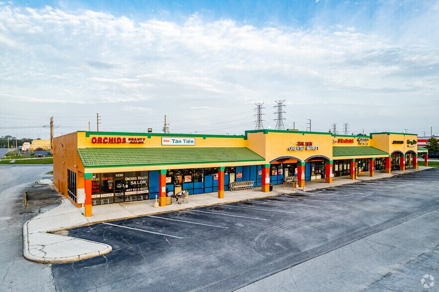 More Photos Of 5132-5250 W Colonial Dr, Orlando Unknown For Lease