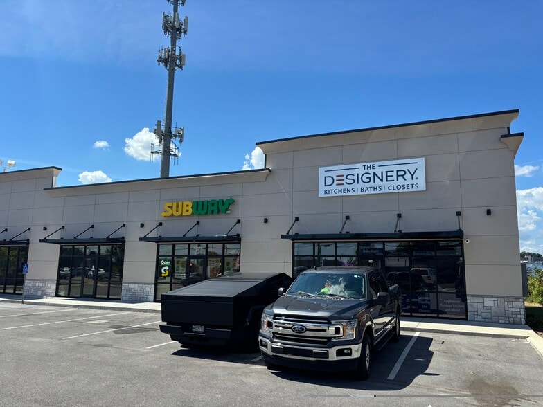 More Photos Of 1909 Gunbarrel Rd, Chattanooga Storefront For Lease