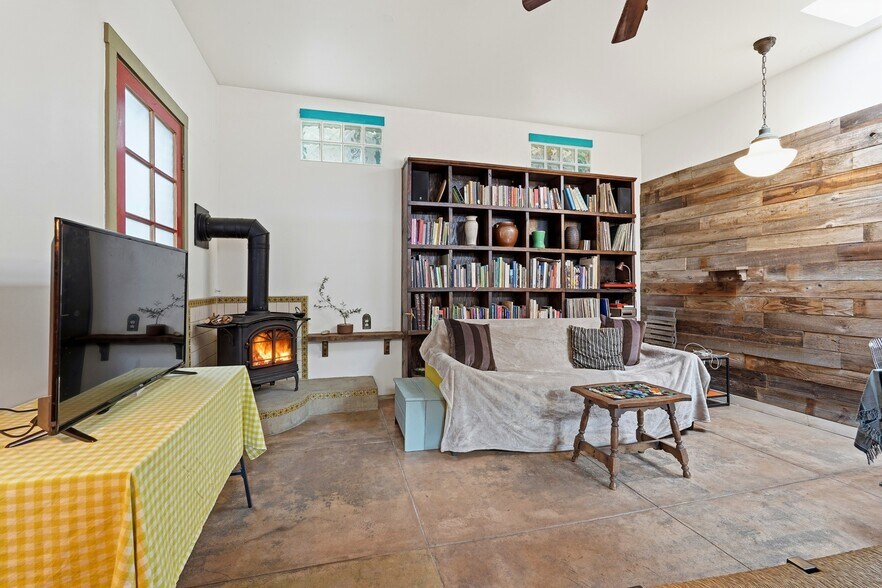 More Photos Of 5371 Alhambra Ave, Los Angeles Storefront Retail Residential For Sale