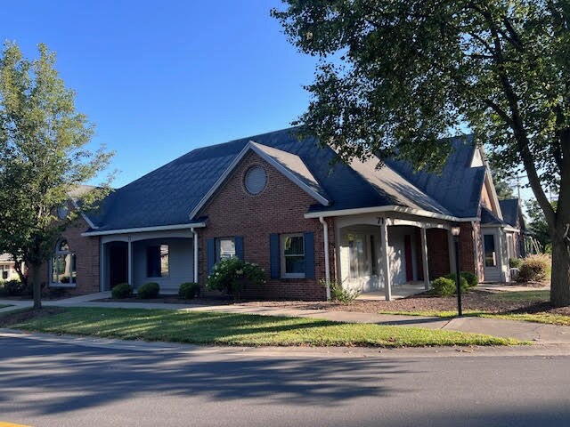 More Photos Of 71 Monroe Ave, Pittsford Office For Sale